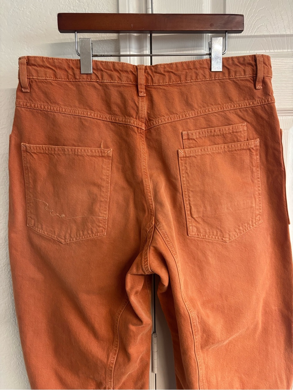 We The Free Minimalist Moxie Barrel Jeans in Dusted Clay Size 33 - Picture 5 of 11